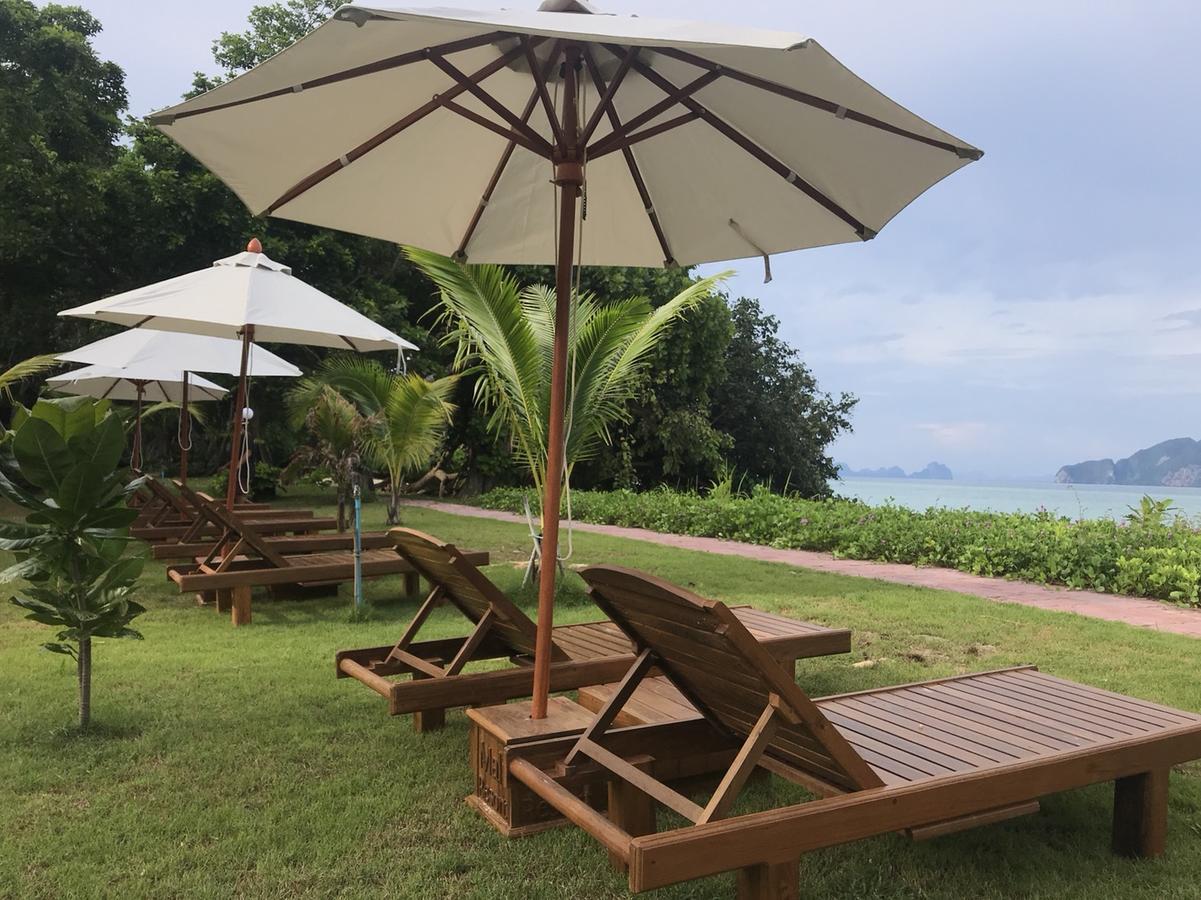 Paradise Beachfront Bungalows Hotel Koh Kradan Exterior foto